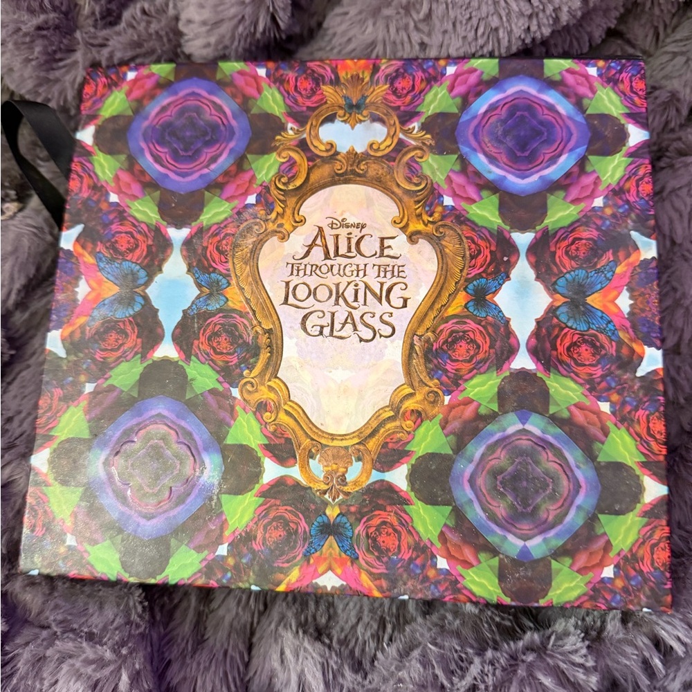 Urban decay limited edit Disney Alice Through the Looking Glass